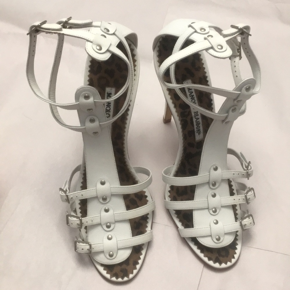 brand new Manolo Blahnik